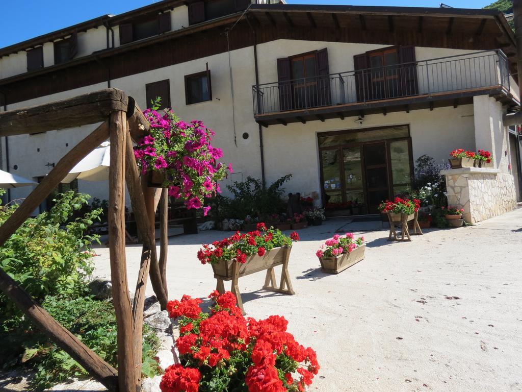 Villa Bio Agriturismo Valle Scannese à Scanno Extérieur photo